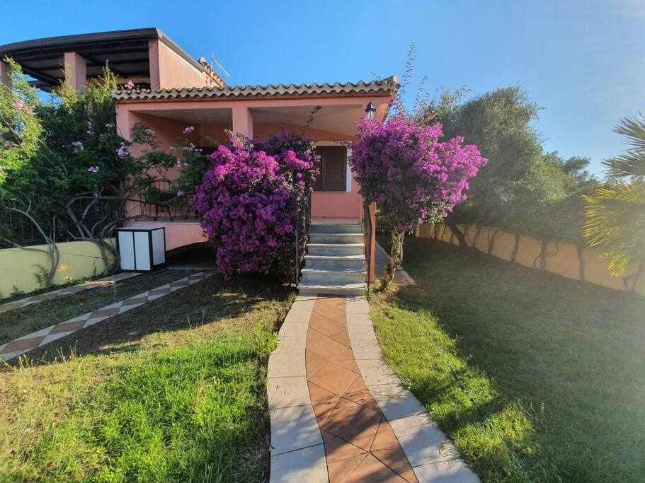 Casa Vacanze l'Olivastro al mare P Frailis Àrbatax Exterior foto